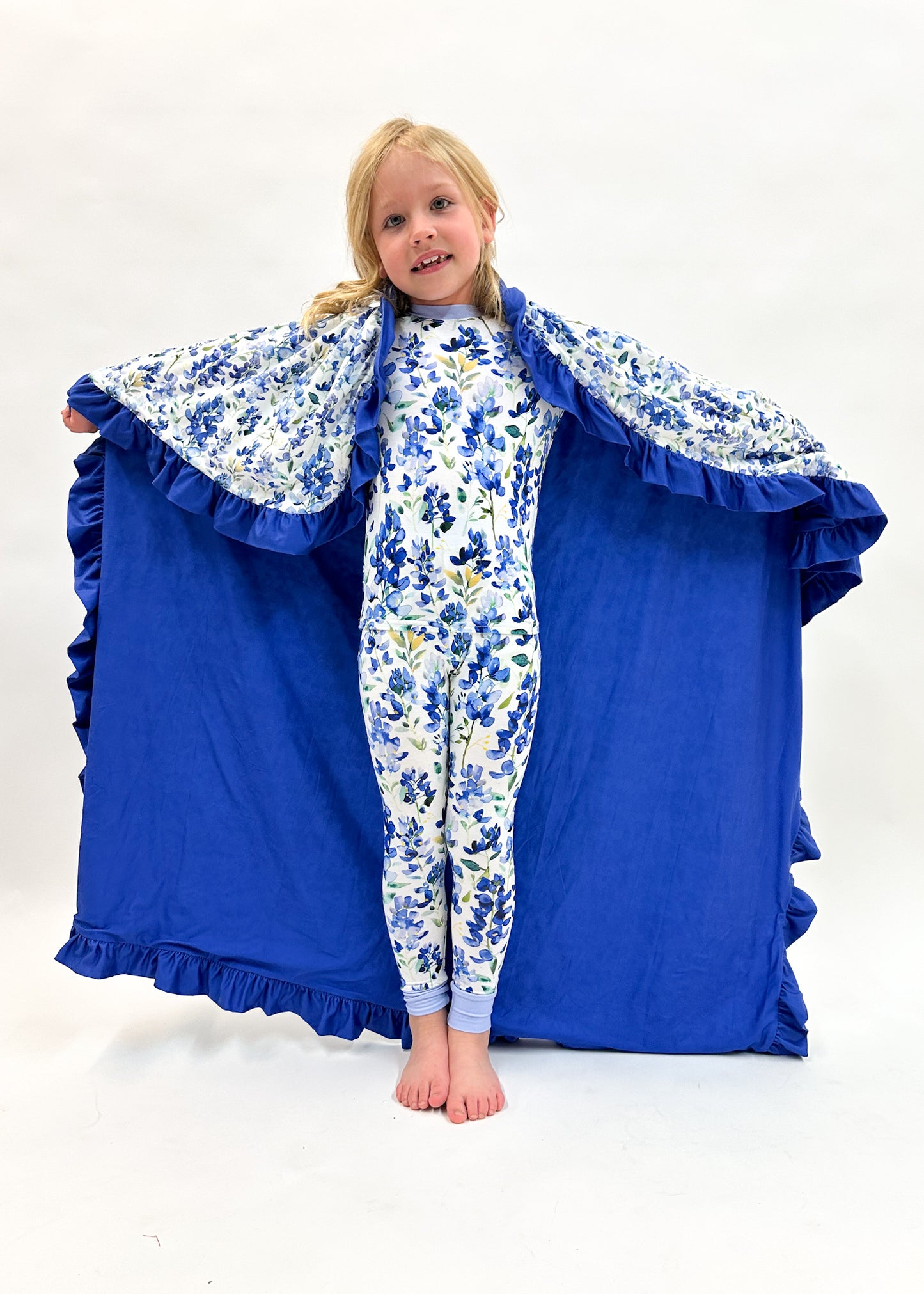 Bluebonnet Oversized Ruffle Blanket